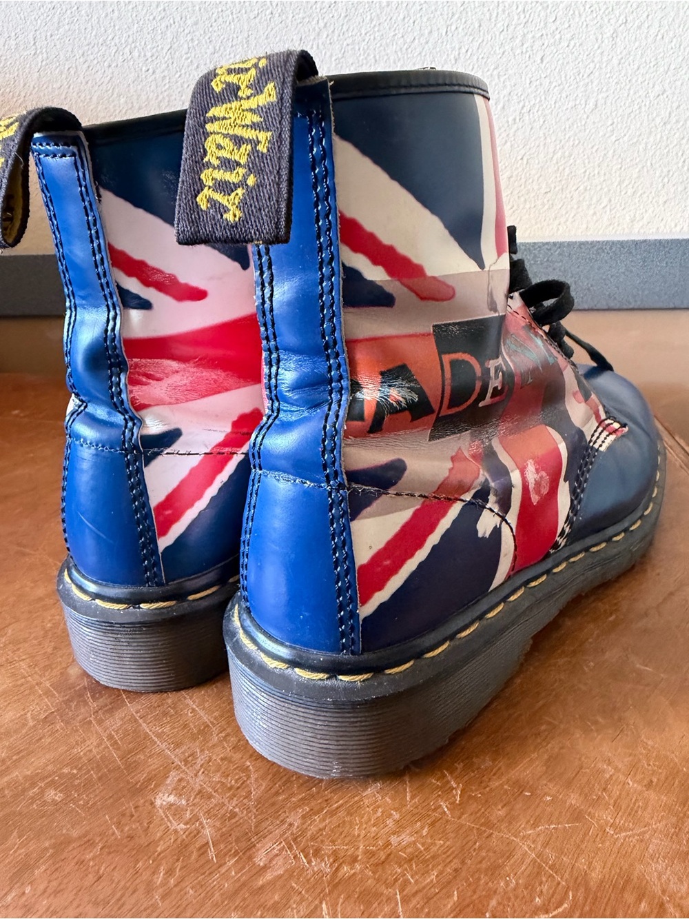 Dr. Martens Union Jack Print made in England combat boots - Picture 4 of 8
